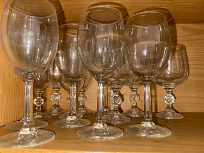 Crystal wine glasses with decorative stems - Image 1 of 3