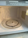 Emerson countertop microwave oven - thumbnail 4 of 4