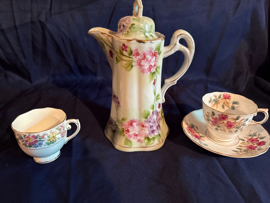 Nippon Floral porcelain teapot with lid and two teacups with saucers - image 2 of 4