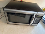 Emerson countertop microwave oven - thumbnail 1 of 4