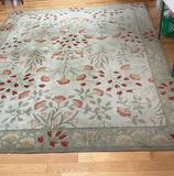 Wool Floral Area Rug - thumbnail 1 of 6