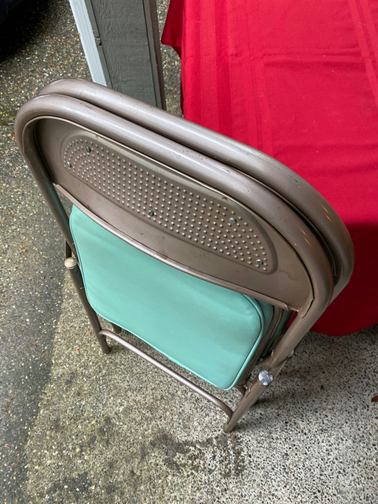 Folding Metal Chairs - image 4 of 4