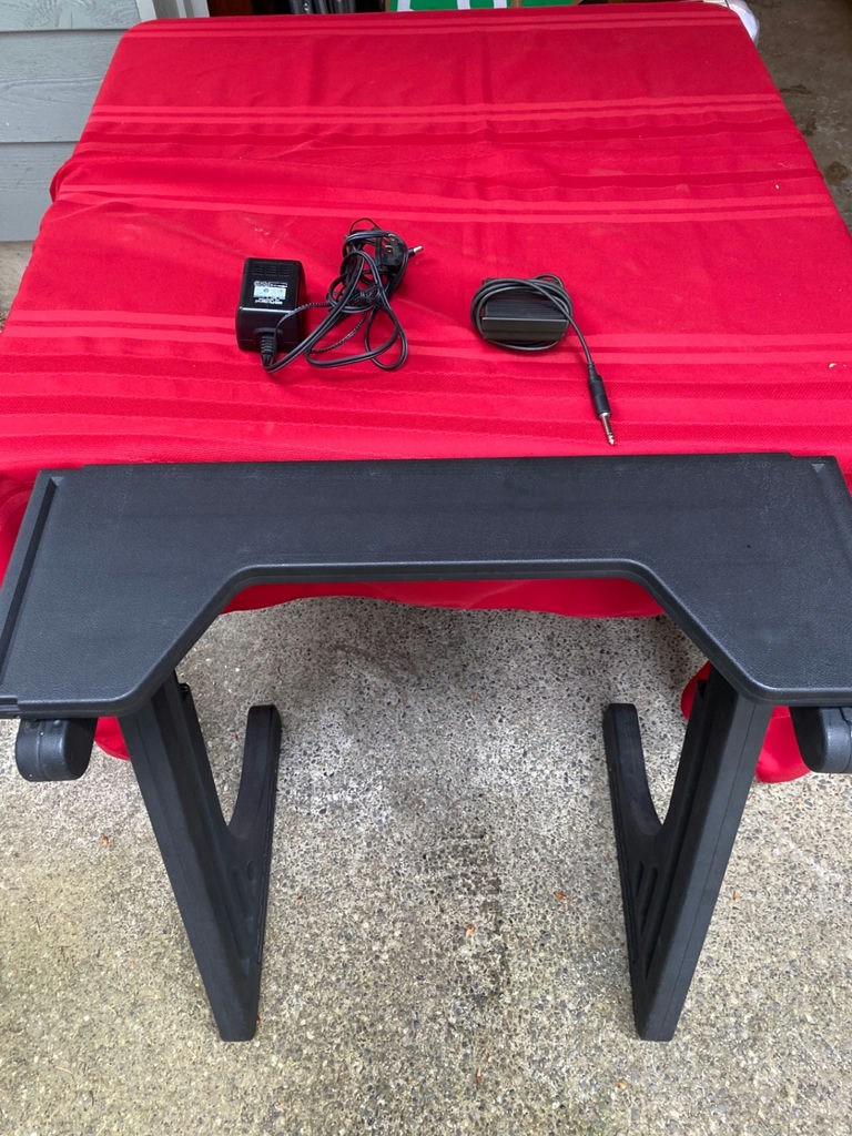 Digital Piano and Stand - image 5 of 5