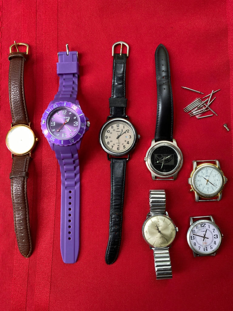 Collection of vintage wristwatches with parts - image 1 of 7
