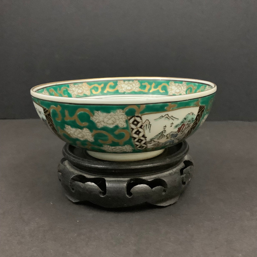 Small Imari Bowl and Asian Plate - image 3 of 9