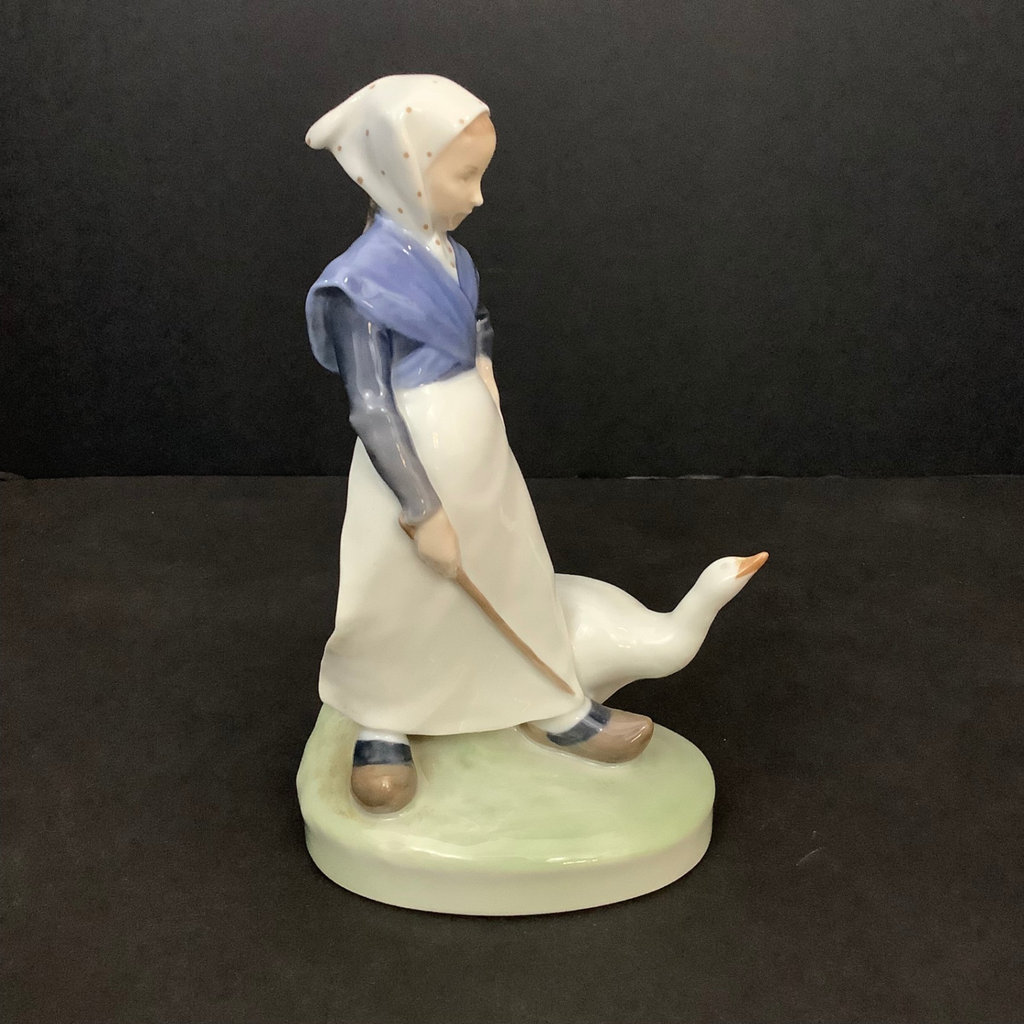 Royal Copenhagen Goose Girl Figurine - image 4 of 5