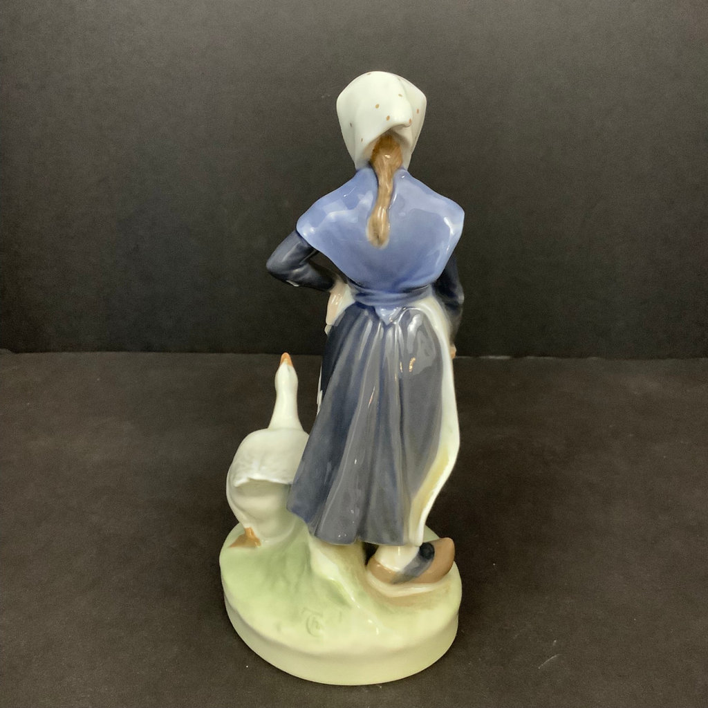 Royal Copenhagen Goose Girl Figurine - image 3 of 5