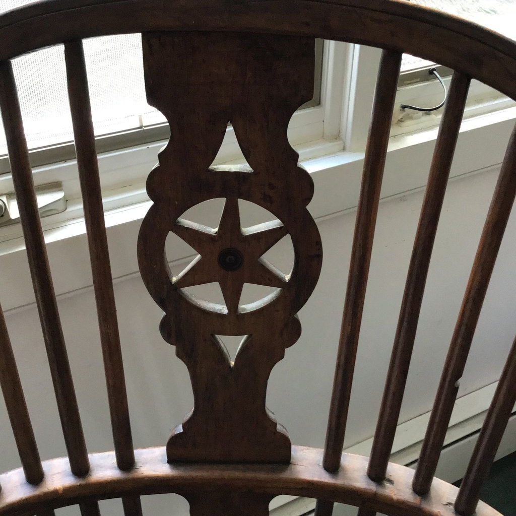 Antique Windsor Armchair  - image 3 of 5