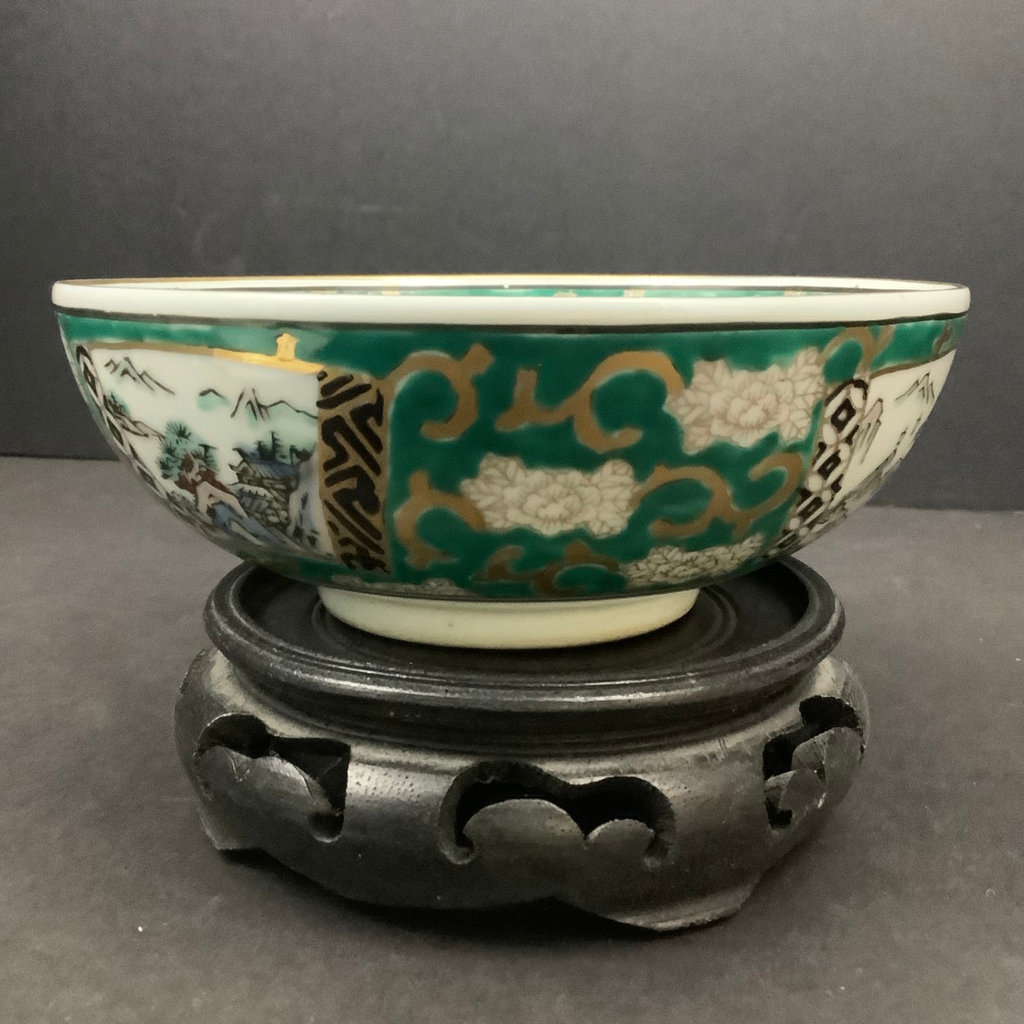 Small Imari Bowl and Asian Plate - image 2 of 9