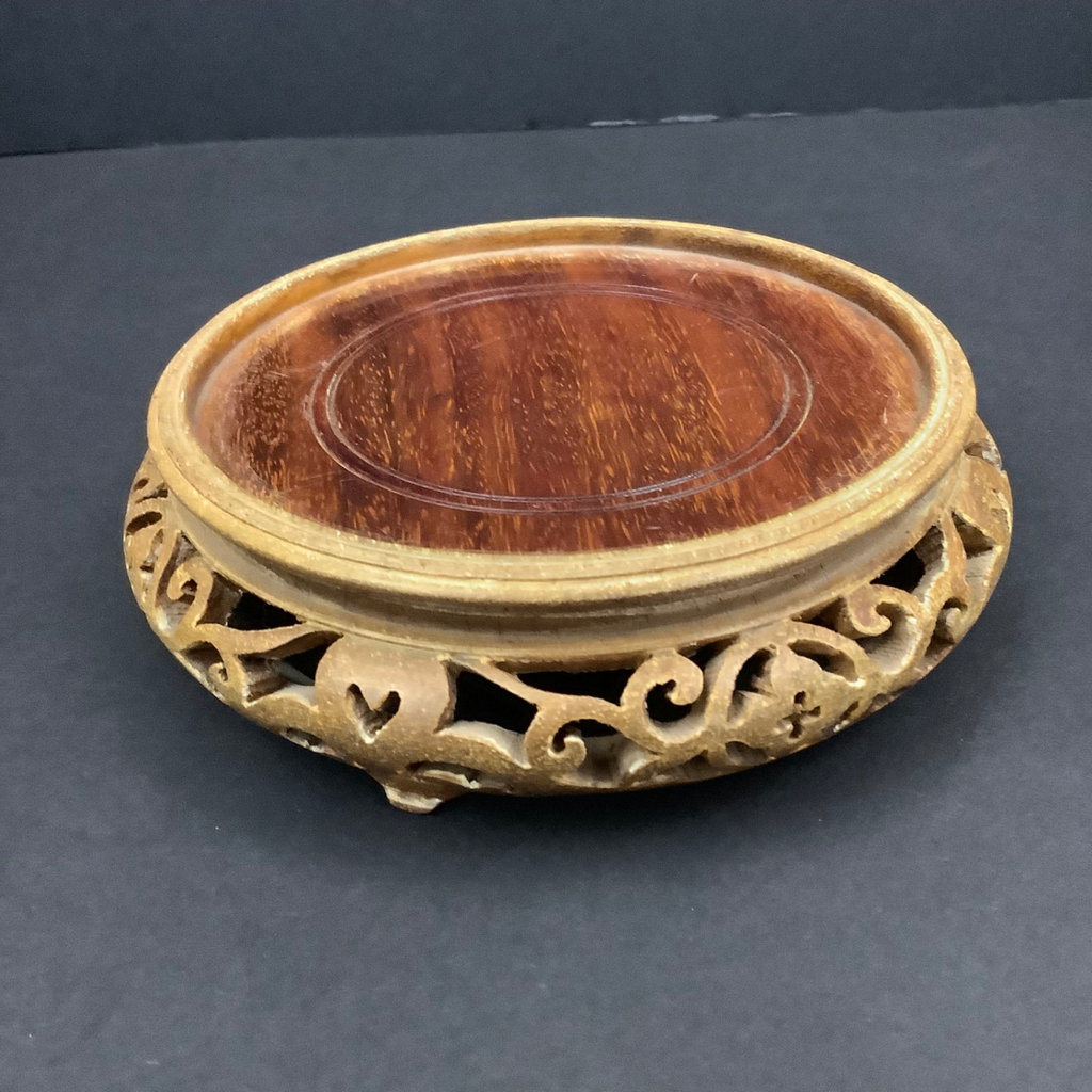 Medium Asian Scalloped Edge Bowl - image 6 of 7