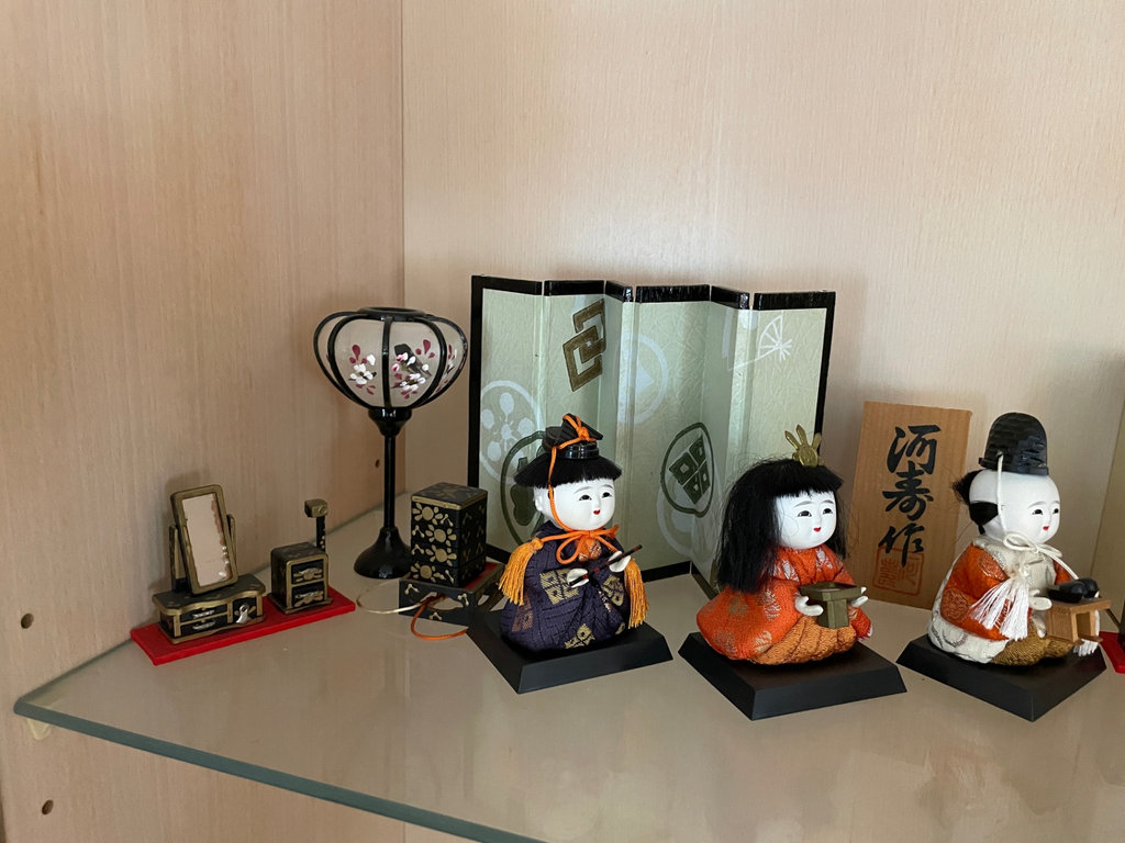 Japanese Kimekomi Doll Tableau - image 2 of 4