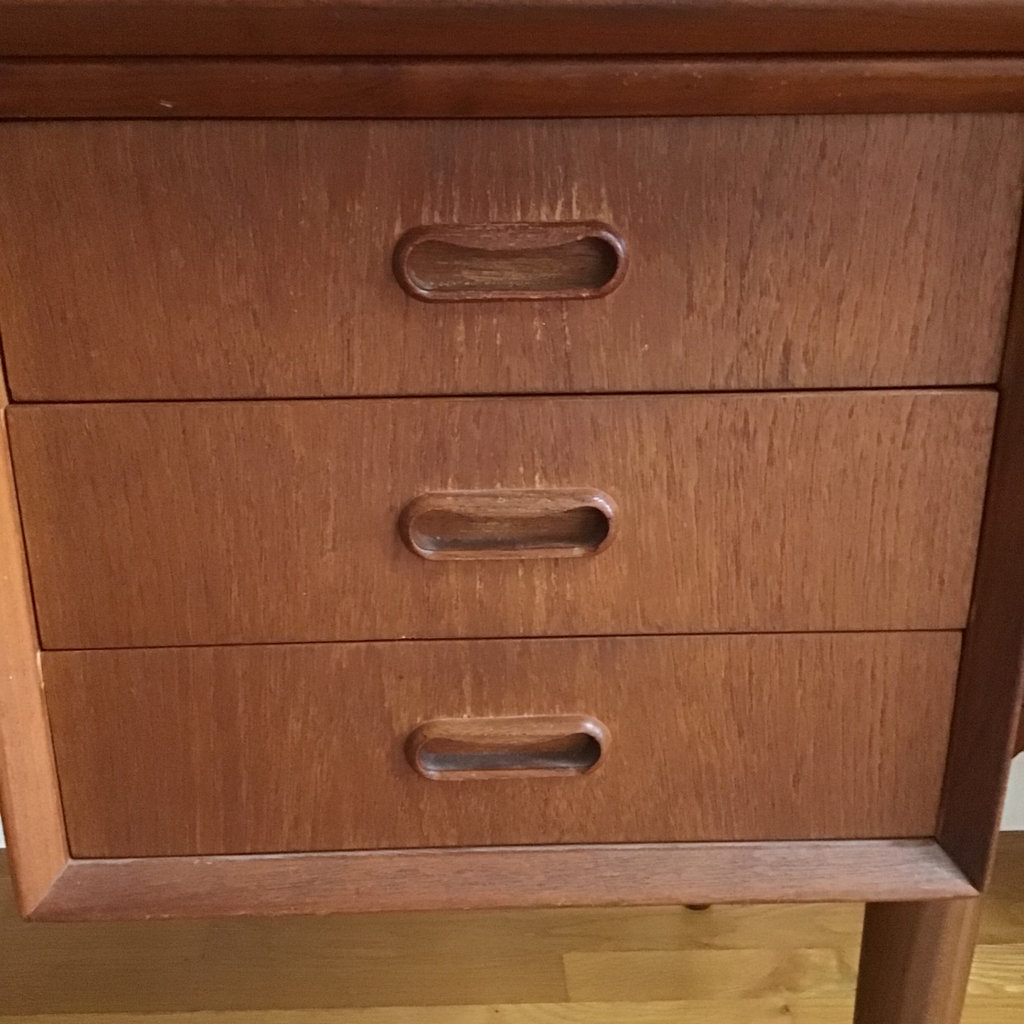 Danish Modern Executive Desk  - image 5 of 10