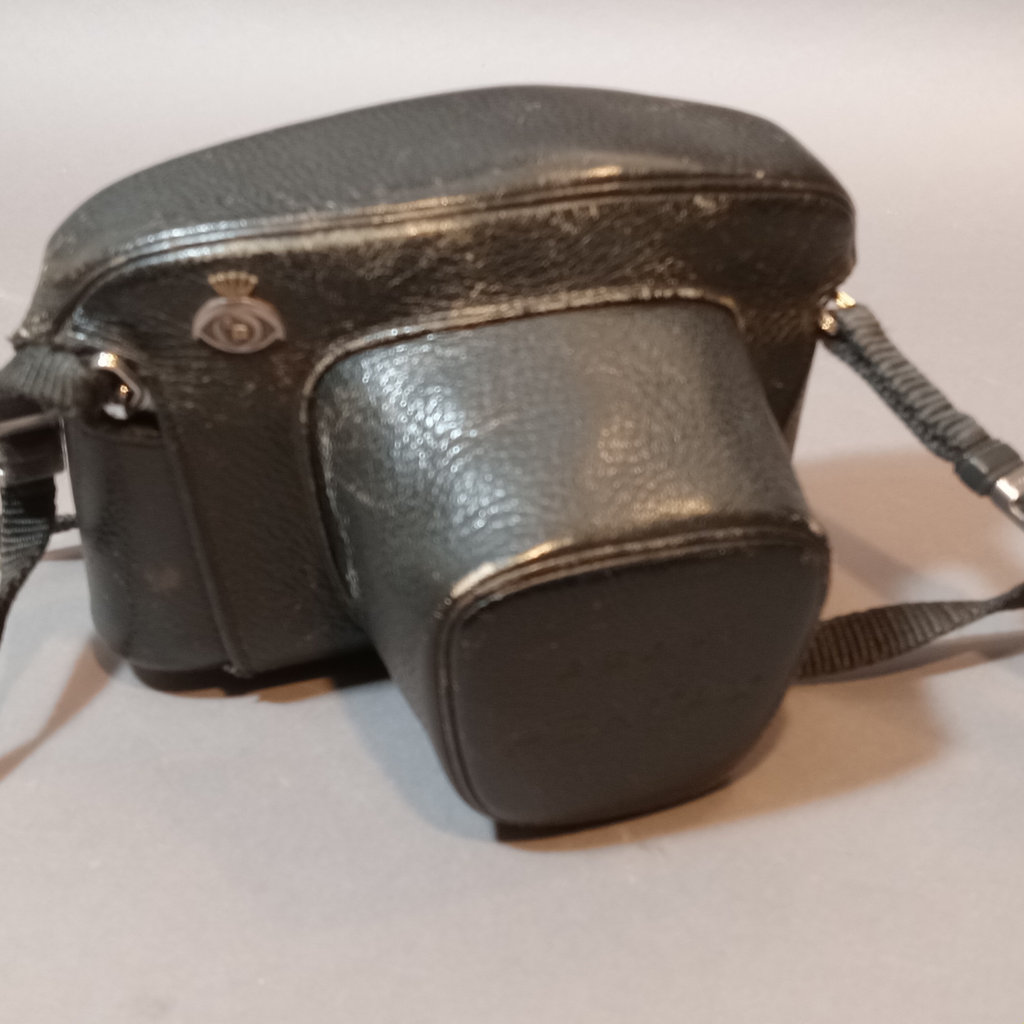 Vintage Pentax & Minolta SLR Cameras - image 13 of 24