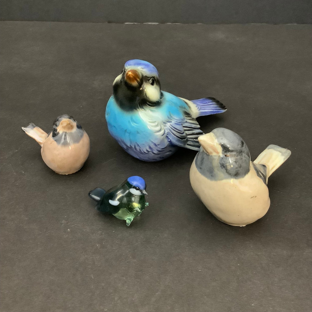 Goebel, Dissing Kerarnik & More Bird Decor - image 1 of 11