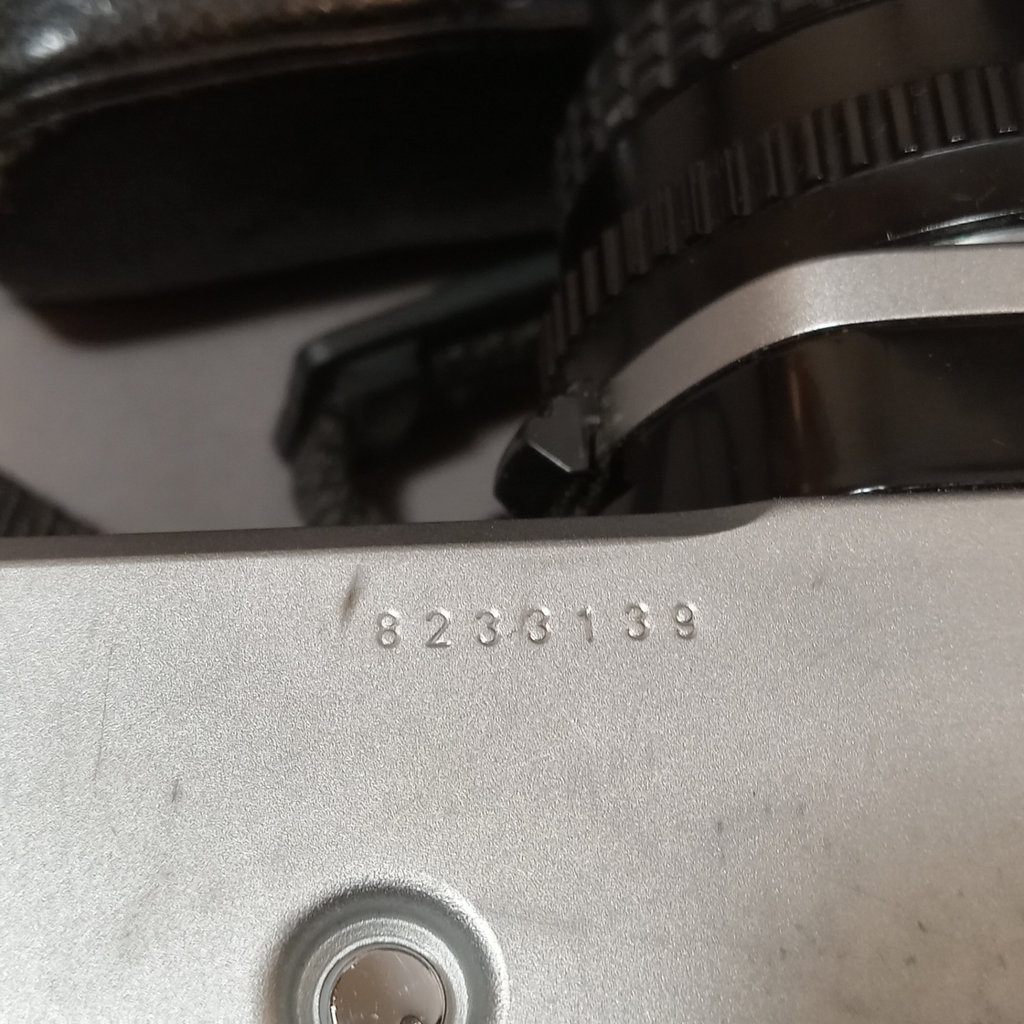 Vintage Pentax & Minolta SLR Cameras - image 12 of 24