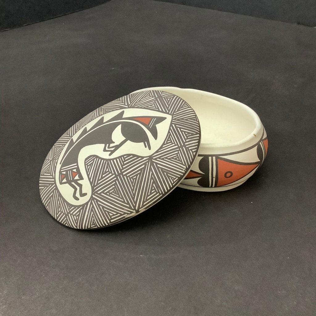 Acoma Pueblo Pottery - image 6 of 8