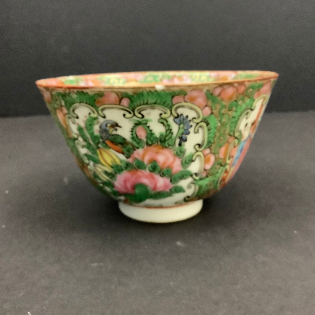 Late 1800s Rose Medallion Dishes - image 13 of 14
