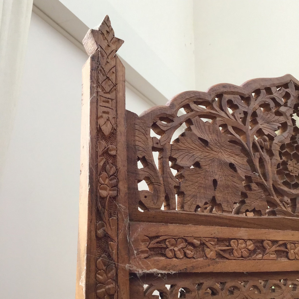 Wooden Carved Moroccan Screen  - image 8 of 9