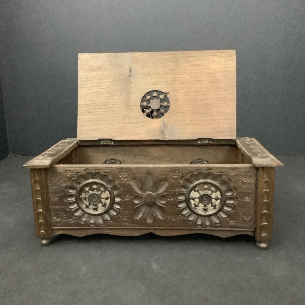 Wood Decor From Around the World - image 3 of 8