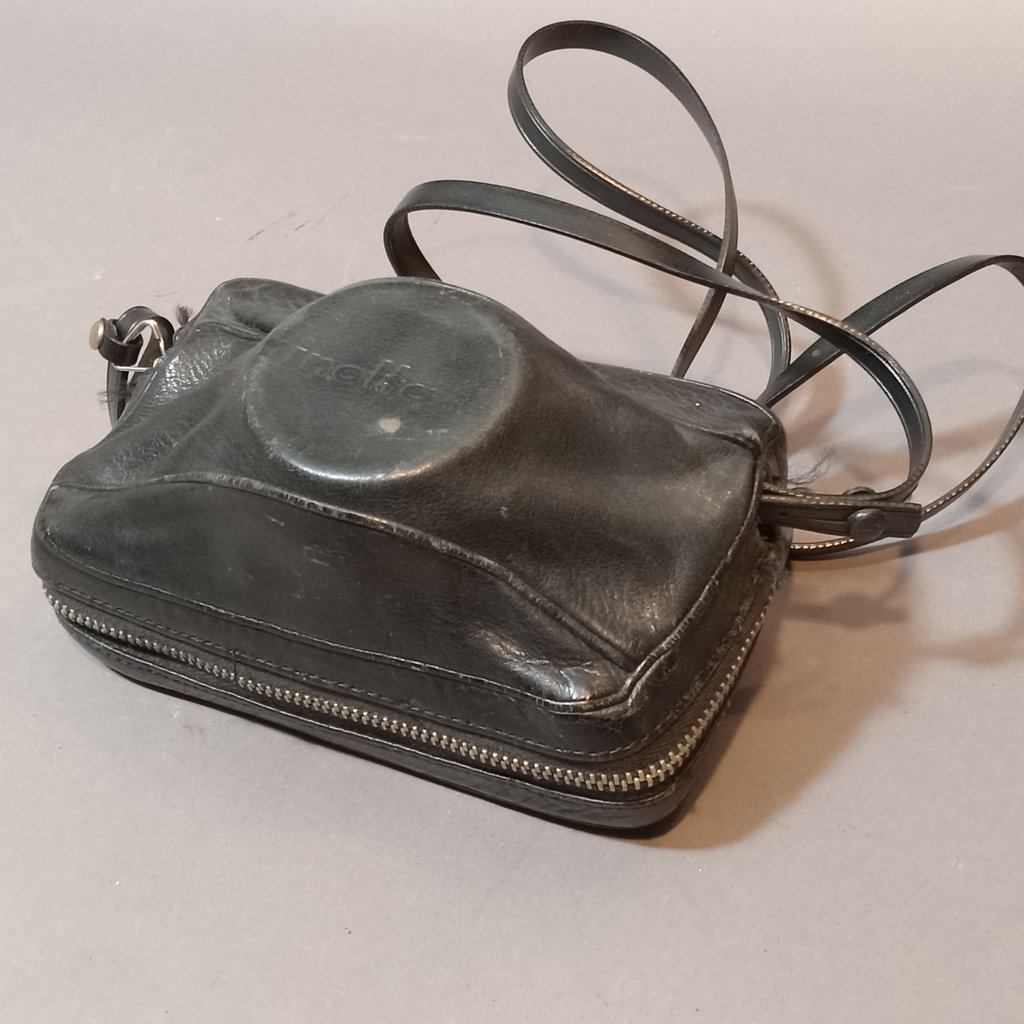 Vintage Pentax & Minolta SLR Cameras - image 18 of 24
