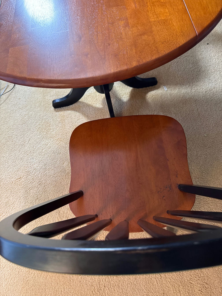 Round pedestal dining table with 2 spindle-back chairs - image 5 of 5