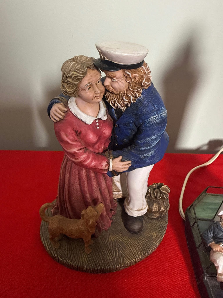 Nautical Figurine and Lighthouse Lamp - image 2 of 4