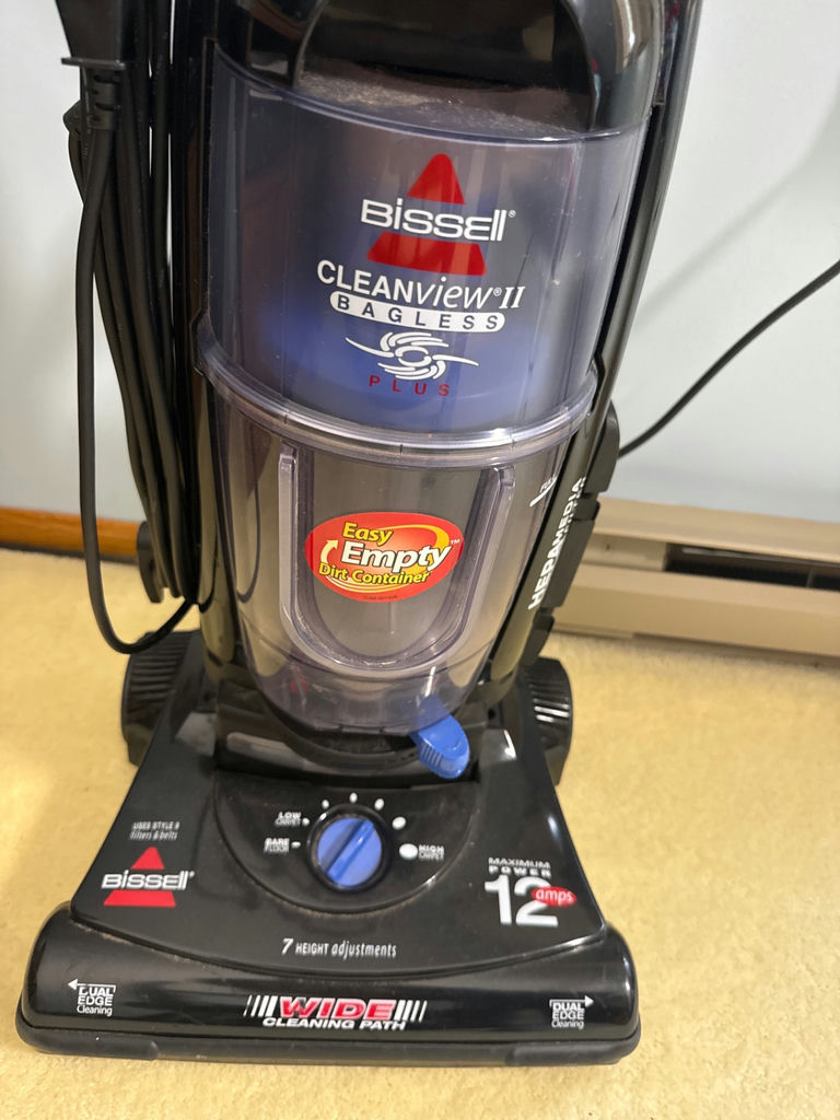 Bissell CleanView II Bagless Upright Vacuum Cleaner - image 2 of 3