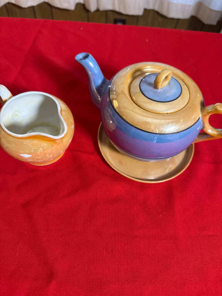 Glazed ceramic teapot with matching creamer and lid - image 2 of 5