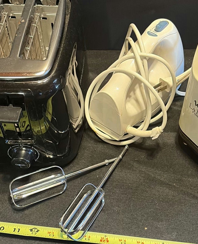 Toaster and Moulinex La Machine II Food Processor with Attachments - image 4 of 8