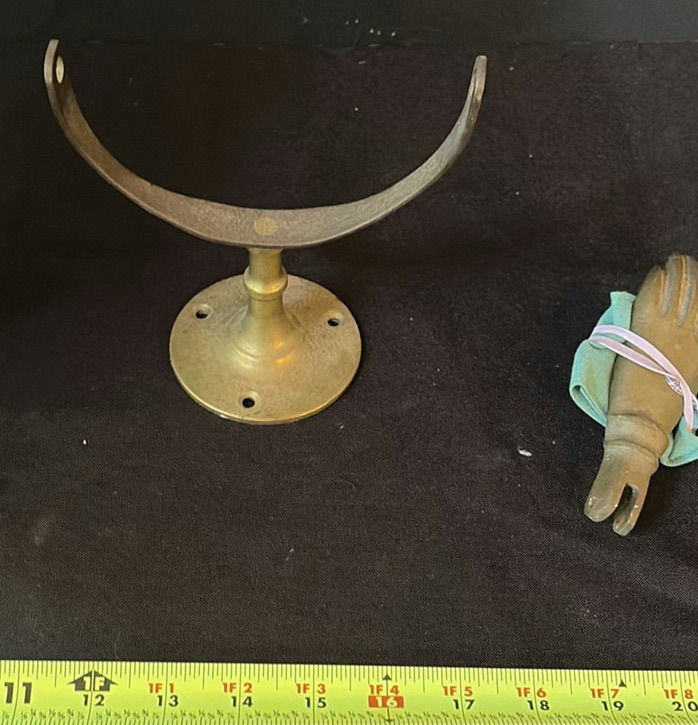 Antique Brass Oil Lamp with Crescent Arm and Accessories - image 3 of 11