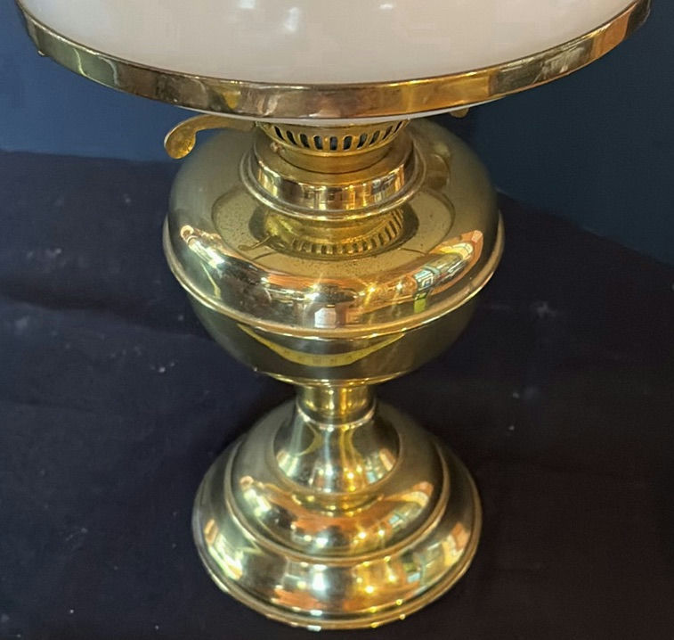 Brass oil lamp with glass shade and two wooden keepsake boxes - image 8 of 11