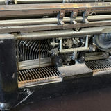 Vintage Underwood Typewriter - thumbnail 11 of 12