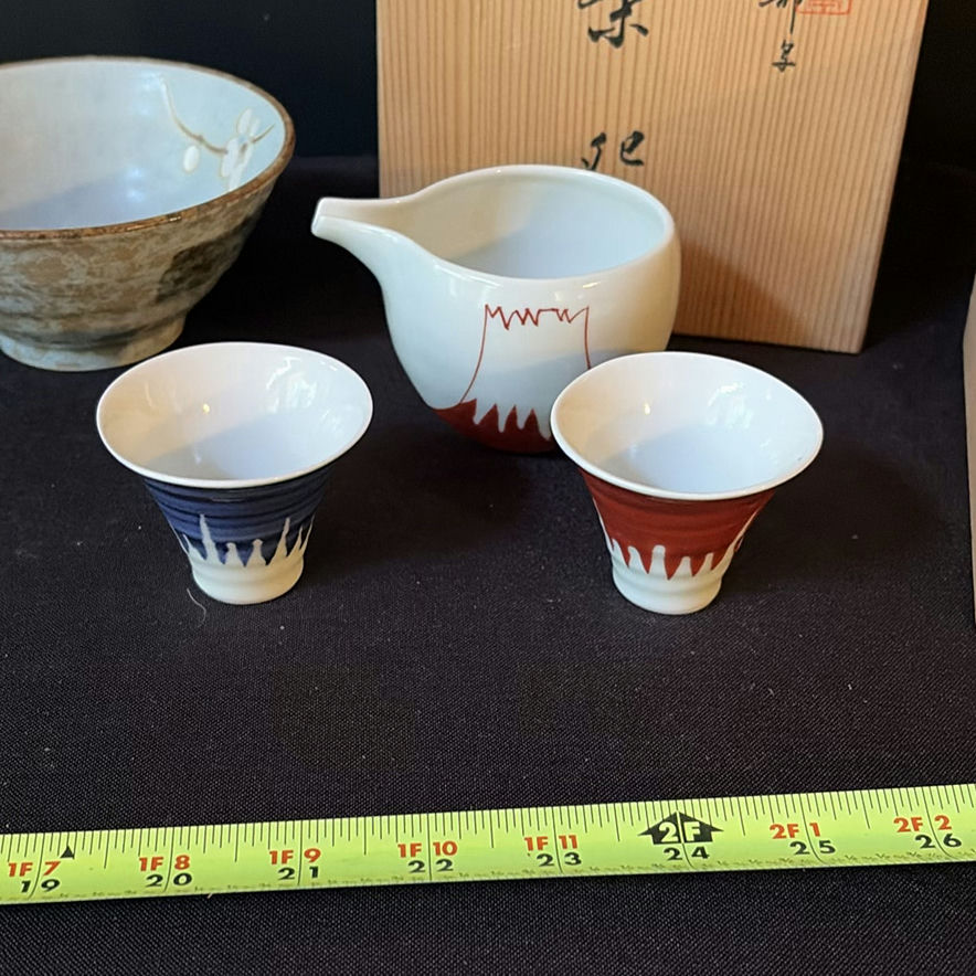 Japanese porcelain teaware set with plum-blossom glaze (bowls, cups, pitcher) and wooden boxes - image 5 of 8