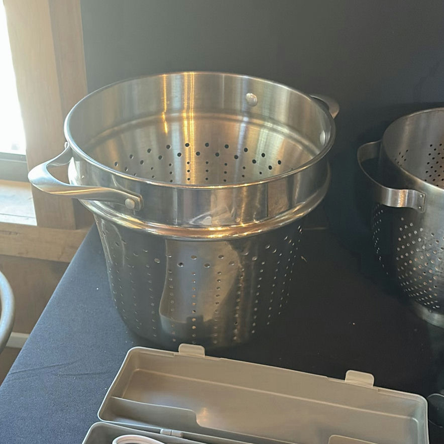 Assorted kitchenware and coffee accessories - image 9 of 11