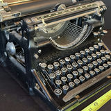 Vintage Underwood Typewriter - thumbnail 6 of 12