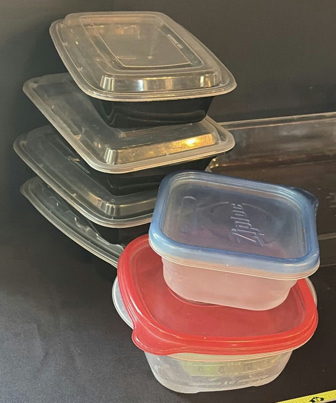 Assorted glass bakeware and plastic food storage containers - image 3 of 4