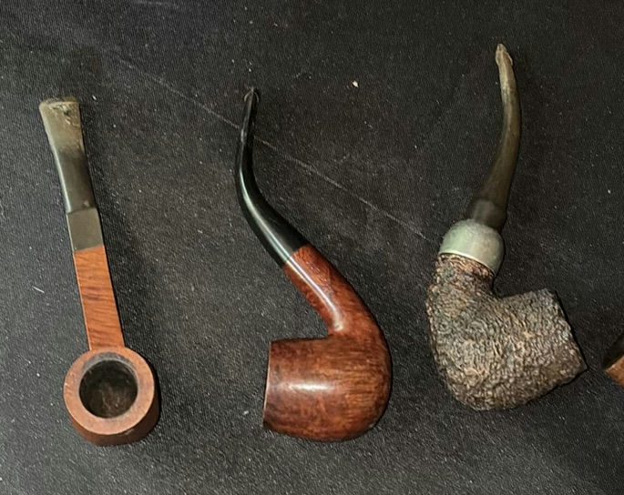 Assorted briar tobacco pipes with wooden storage box - image 3 of 7