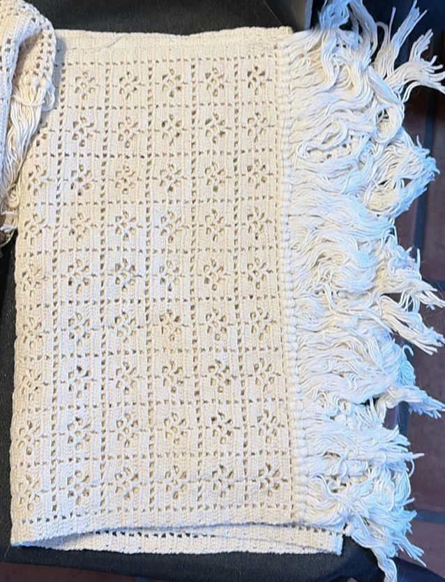 Assorted textiles, doilies, and accessories - image 12 of 12