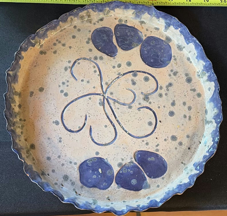 Assorted ceramic bowls with mixed glazes - image 2 of 13
