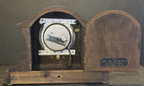 Seth Thomas mantel clock in wooden arch-top case - thumbnail 9 of 9