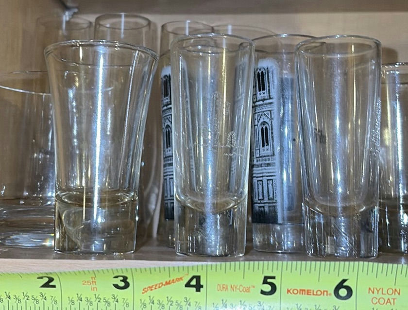 Assorted Clear Glass Drinking Glasses - image 5 of 7