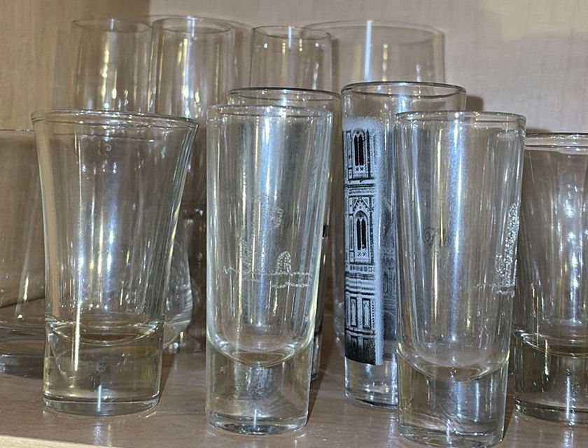 Assorted Clear Glass Drinking Glasses - image 4 of 7
