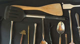 Assorted kitchen utensils and cutlery set - thumbnail 5 of 12