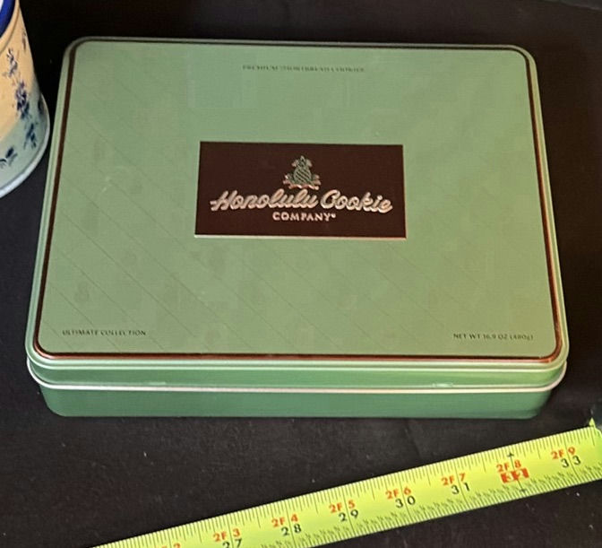 Assorted glazed ceramics and decorative tins - image 6 of 7