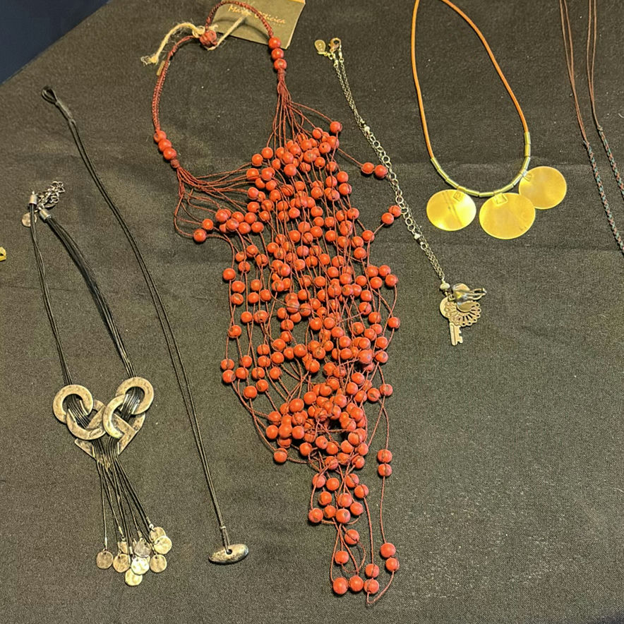 Assorted beaded necklaces and pendants - image 5 of 12