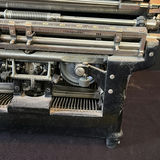 Vintage Underwood Typewriter - thumbnail 12 of 12