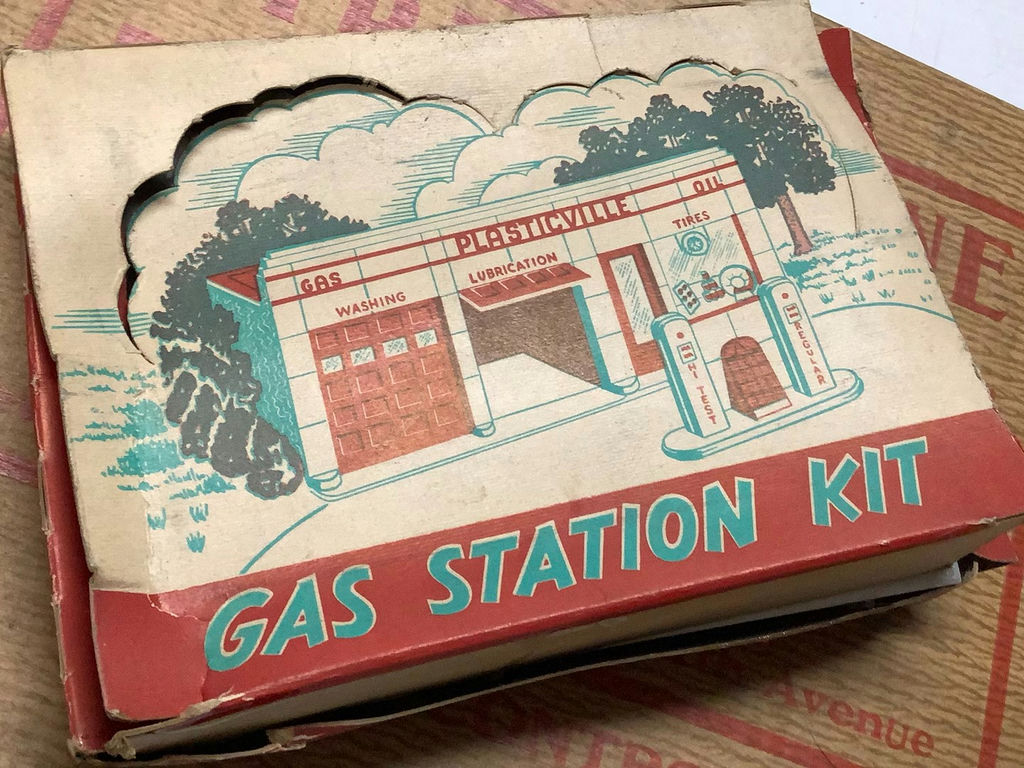 Louis Marx Train Set & More - image 21 of 23
