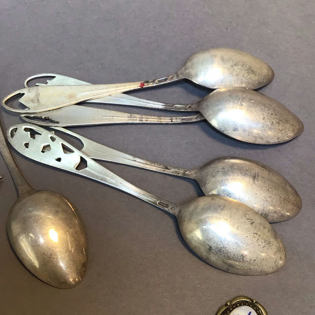 Sterling & Plate Souvenir Spoons (50+dwt) - image 5 of 19