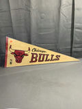 Vintage Basketball Pennants - Bucks / Cavaliers / Pistons / Bulls - thumbnail 11 of 14