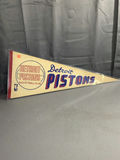Vintage Basketball Pennants - Bucks / Cavaliers / Pistons / Bulls - thumbnail 8 of 14